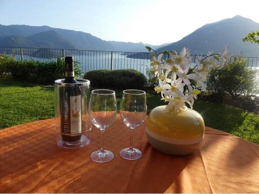 Vista Paradiso I - Garten Ferienwohnung Perledo Exteriér fotografie